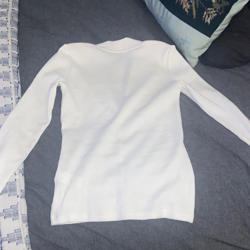 Zara Ribbed White V-Neck Top - Picture 4 of 6
